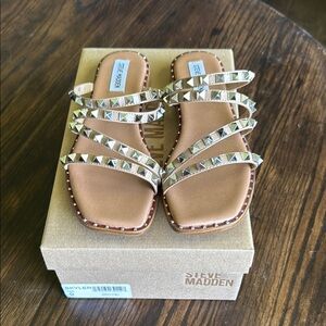 Steve Madden Silver Studded Tan Sandals